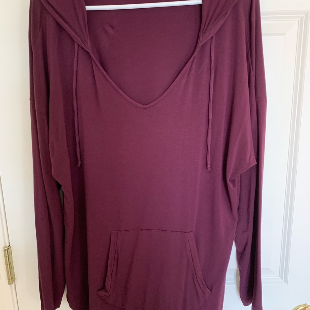 Hooded top